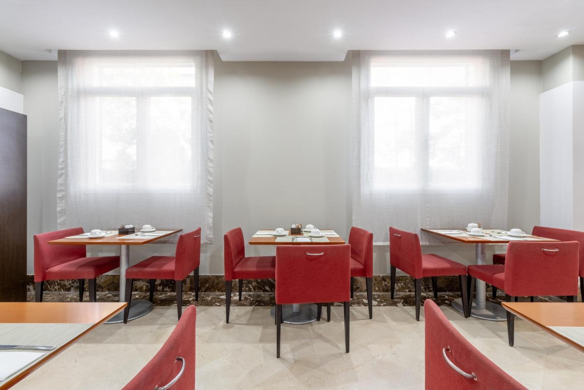 Crisol Leganes Hotel Exterior foto