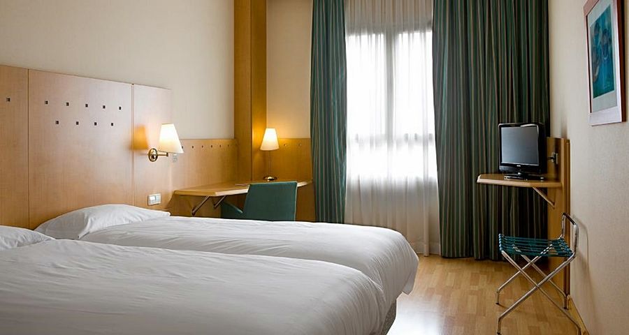 Crisol Leganes Hotel Exterior foto